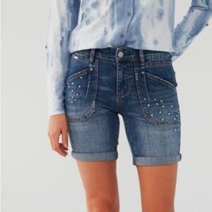 FDJ French Dressing Christina Push Up Stretch Jean Shorts NWT